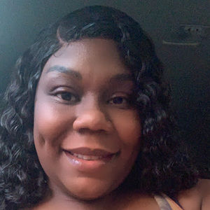 Meet your Posher, Lakeshia